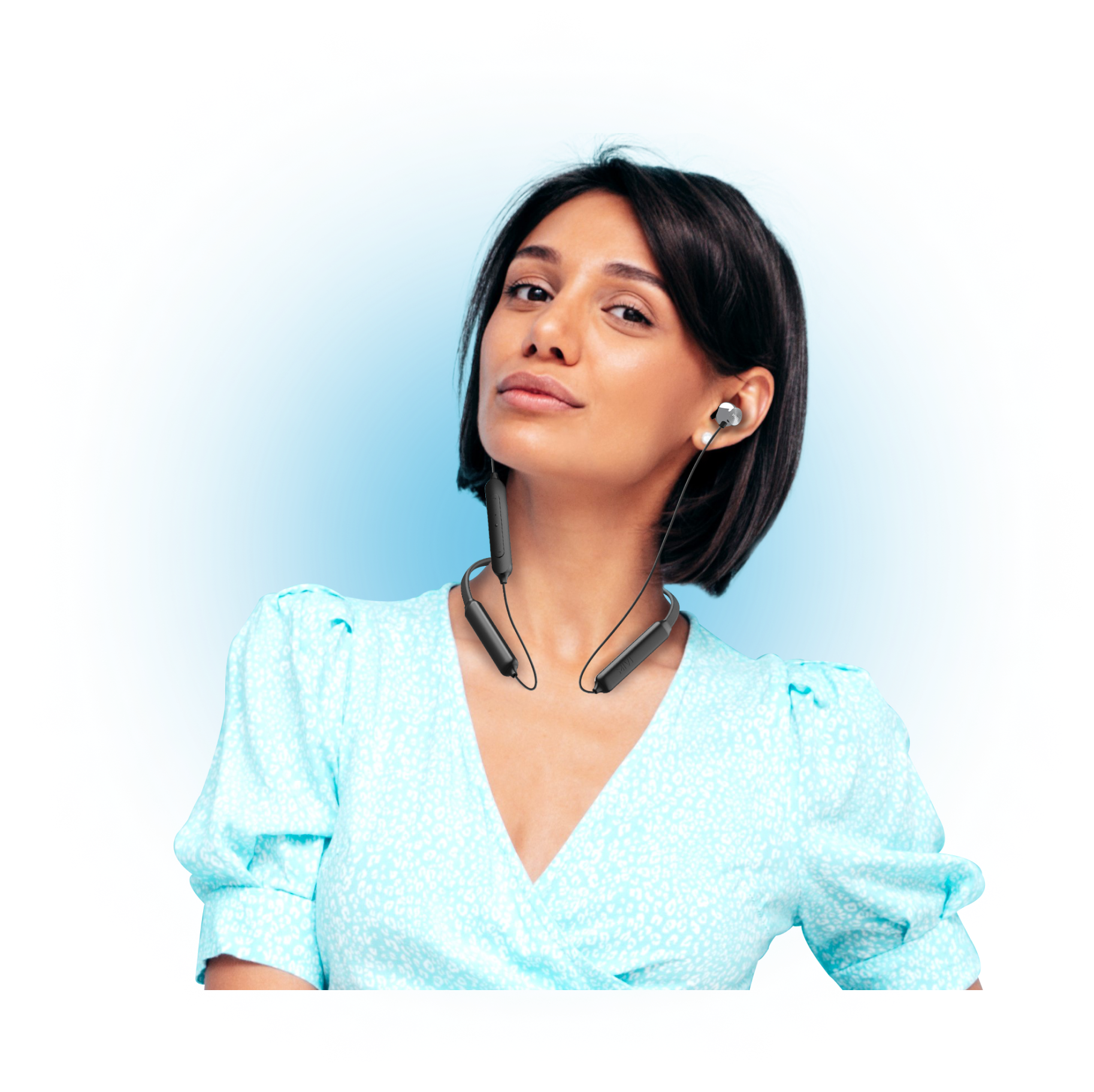 Collar classic pro with unreal view from celebrity